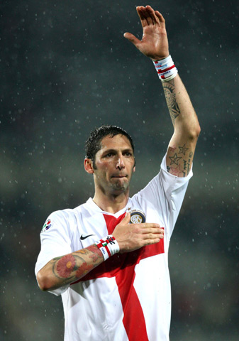 篮球火箭外线手感回暖，赢球势头增强