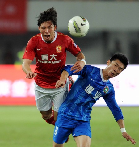 英超榜首战！十人切尔西1-1阿森纳主场7年不胜，马雷斯卡炮轰主裁