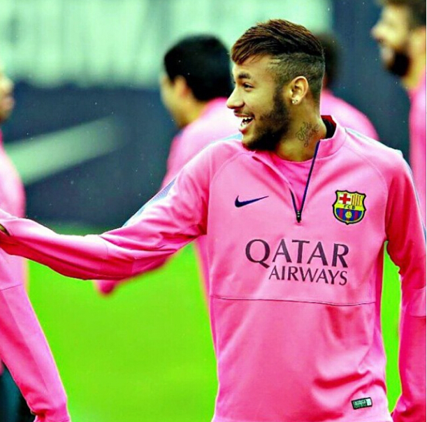 官方：西班牙女足归化25岁原尼日利亚籍前锋伊马德