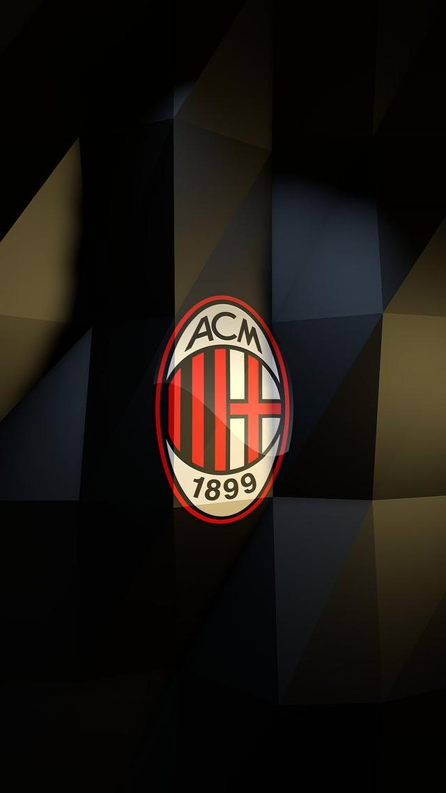 法尔克：于帕优先考虑与拜仁续约，也会考虑巴黎和皇马