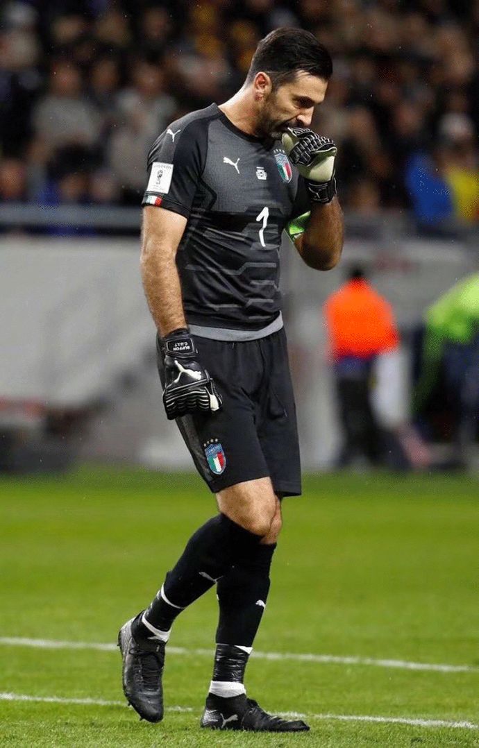 进攻哑火！快船第三节19中5&三分9中1仅得18分