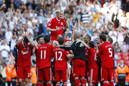 今天是北京时间2025年12月08日星期一,欢迎收看早报！