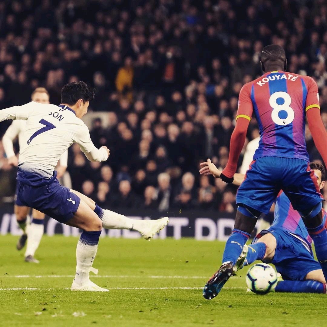 TyC记者：斯卡洛尼将带着大力神杯参加世界杯抽签仪式